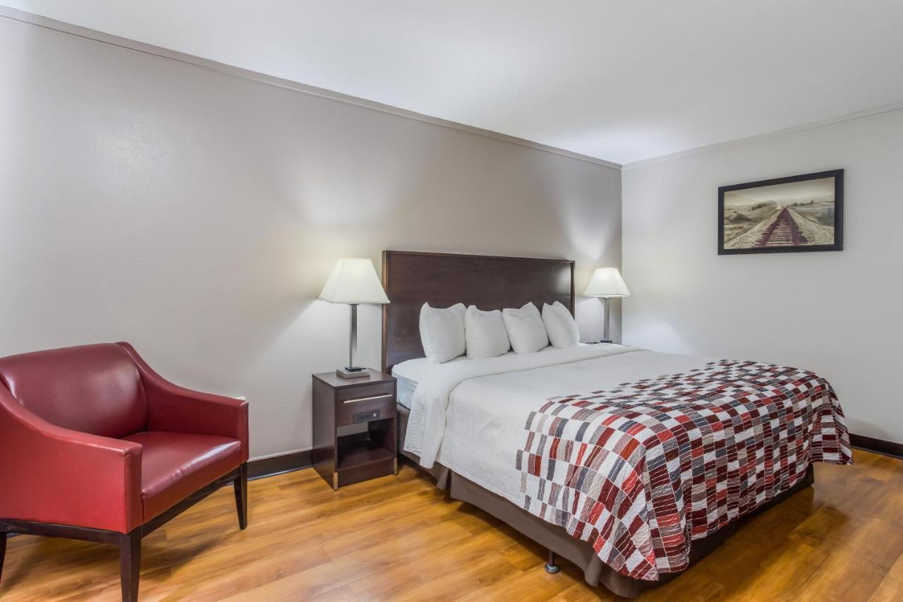 Red Roof Inn Meridian Dış mekan fotoğraf